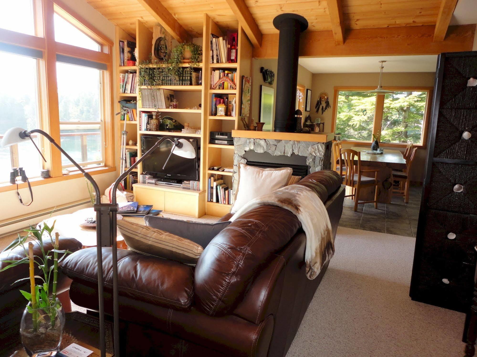 Reef Point Oceanfront Bed And Breakfast Ucluelet Luaran gambar